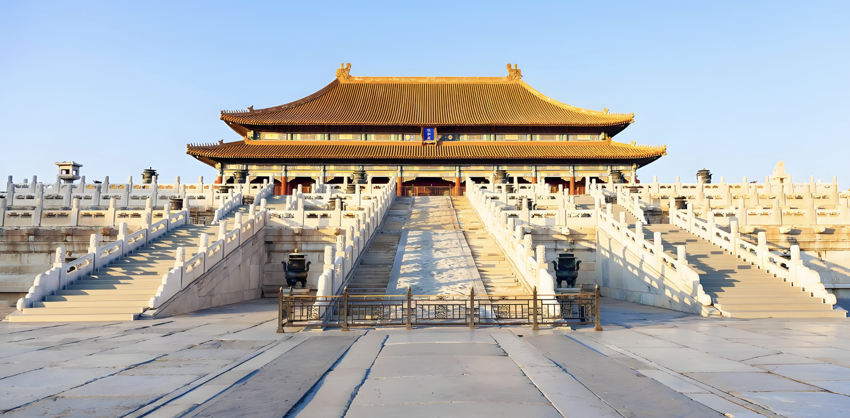 Anime inspired Beijing Palace tour